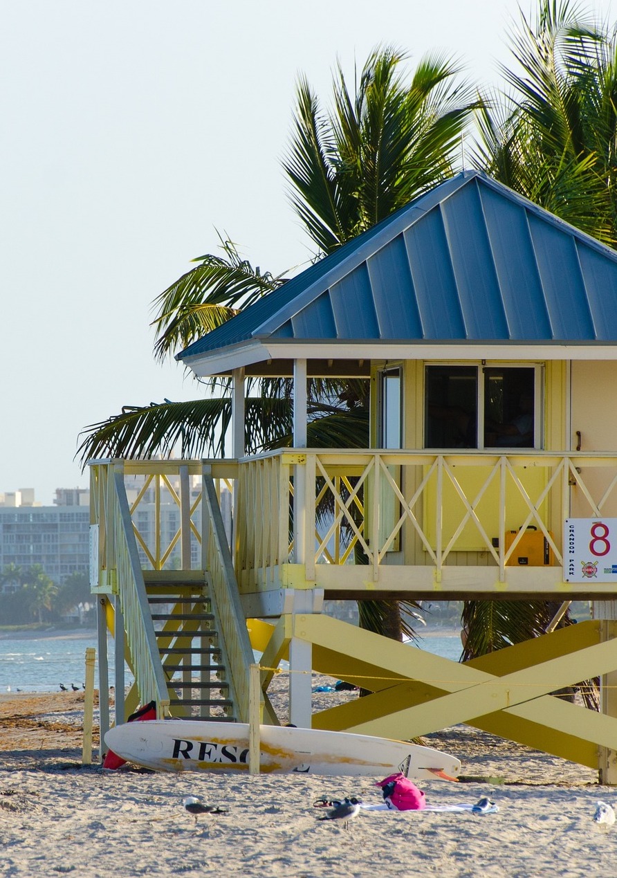 beach-1156977_1920
